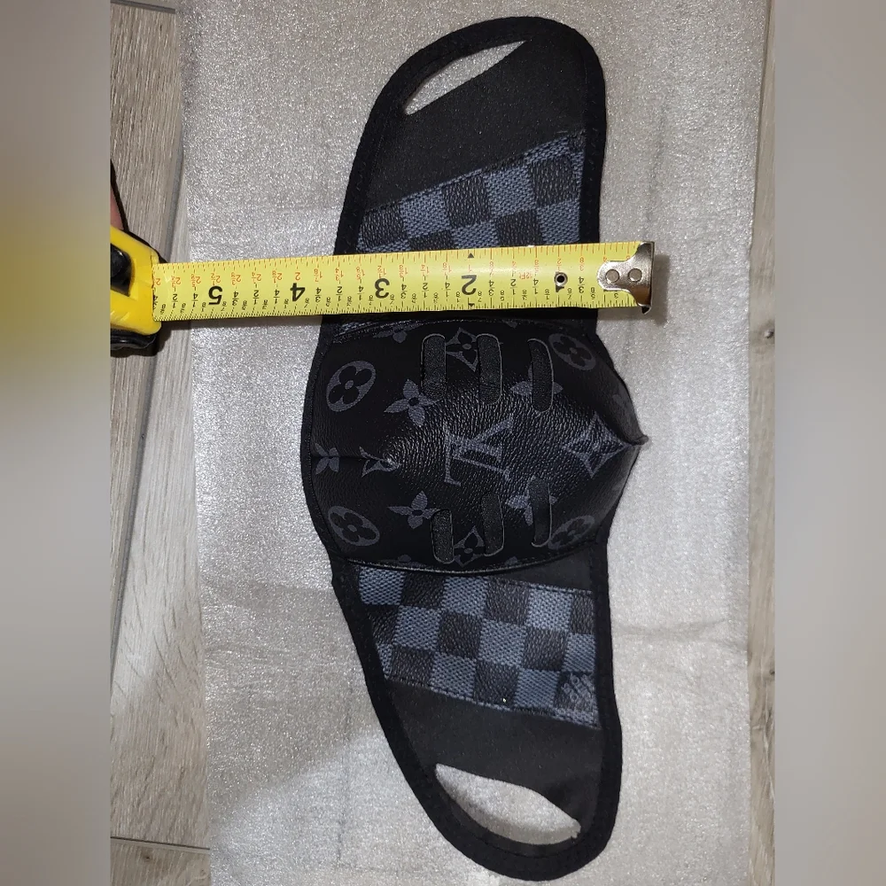 ⚜️ [NWOT] Luis Viutton Lux LV Mask